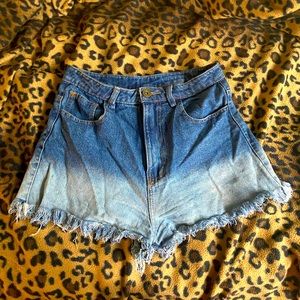 Carnival high waisted Mini denim Shorts with pockets